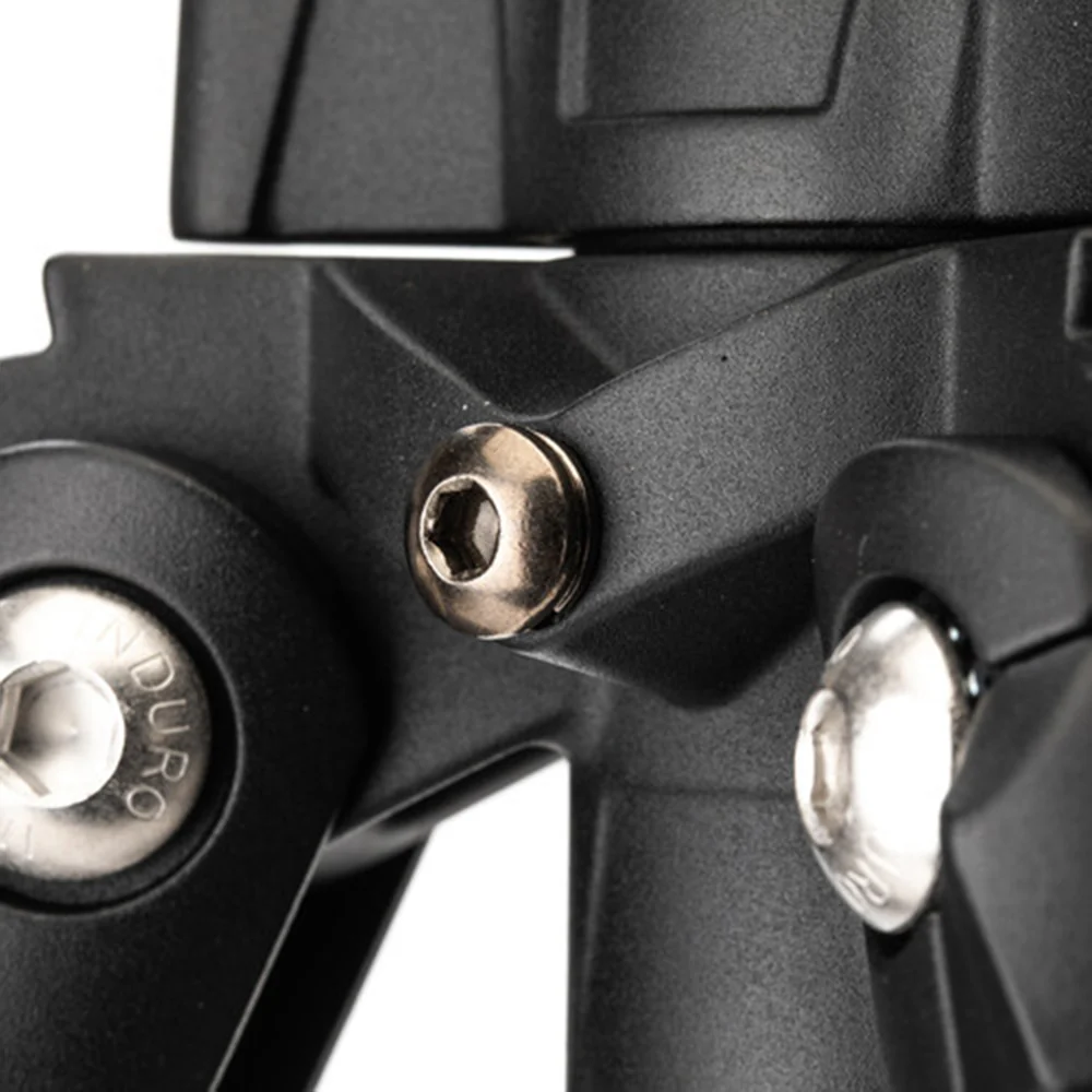 Benro CLT204 Series 2 Induro Classic Carbon Fibre Tripod - Image 7