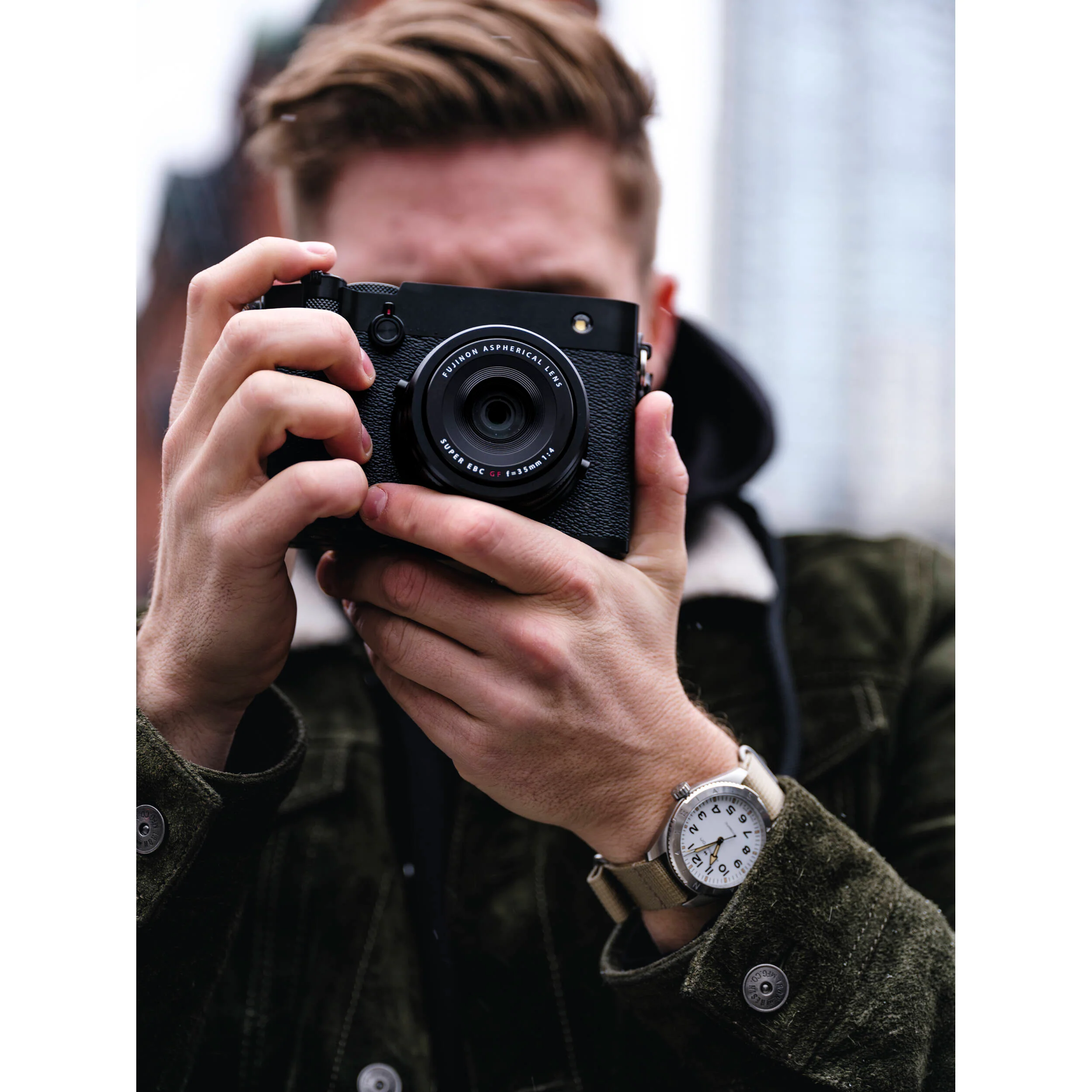 Fujifilm GFX-100RF Digital Camera (Black) - Image 10