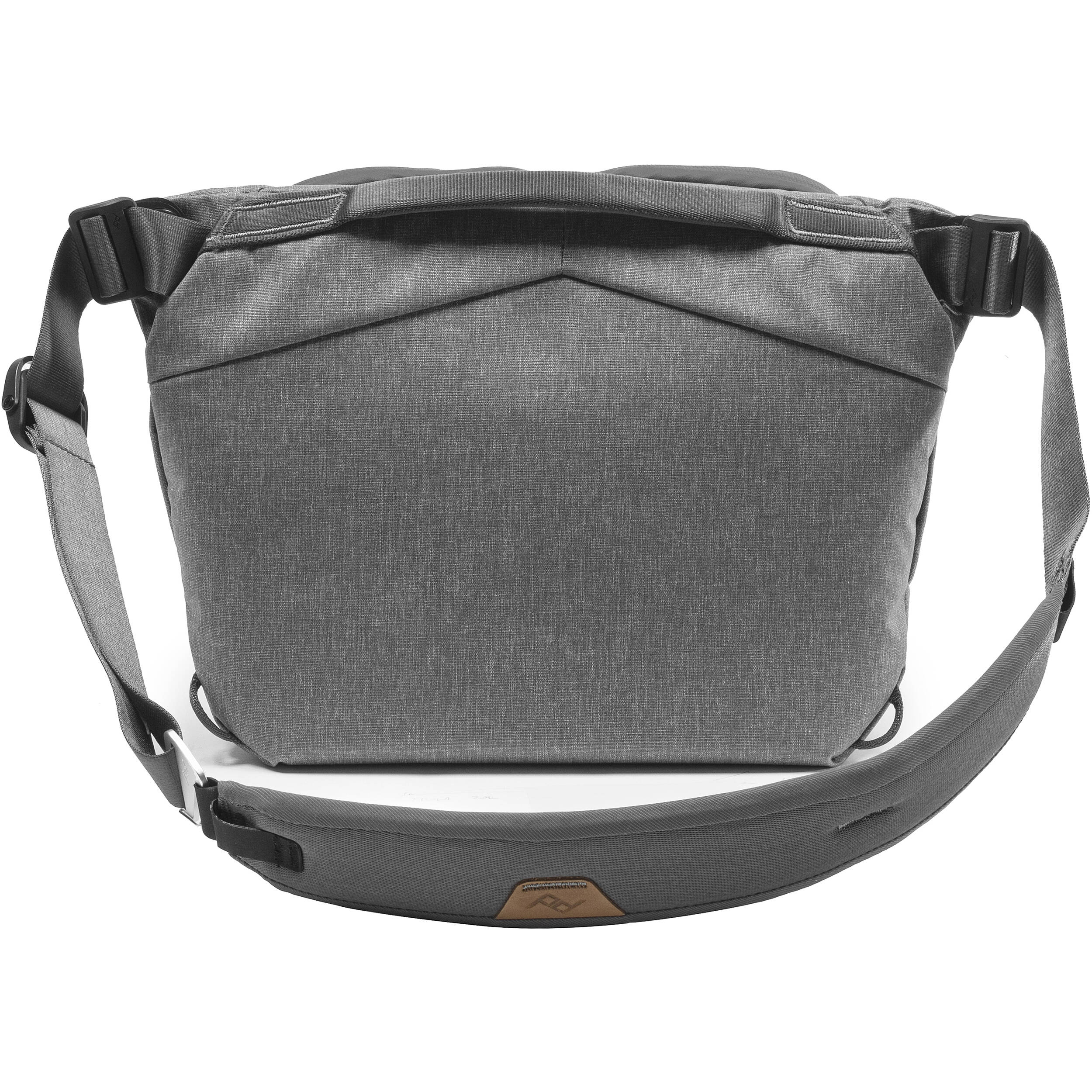 Peak Design 6L Everyday Sling Bag V3 (Ash) - Image 5