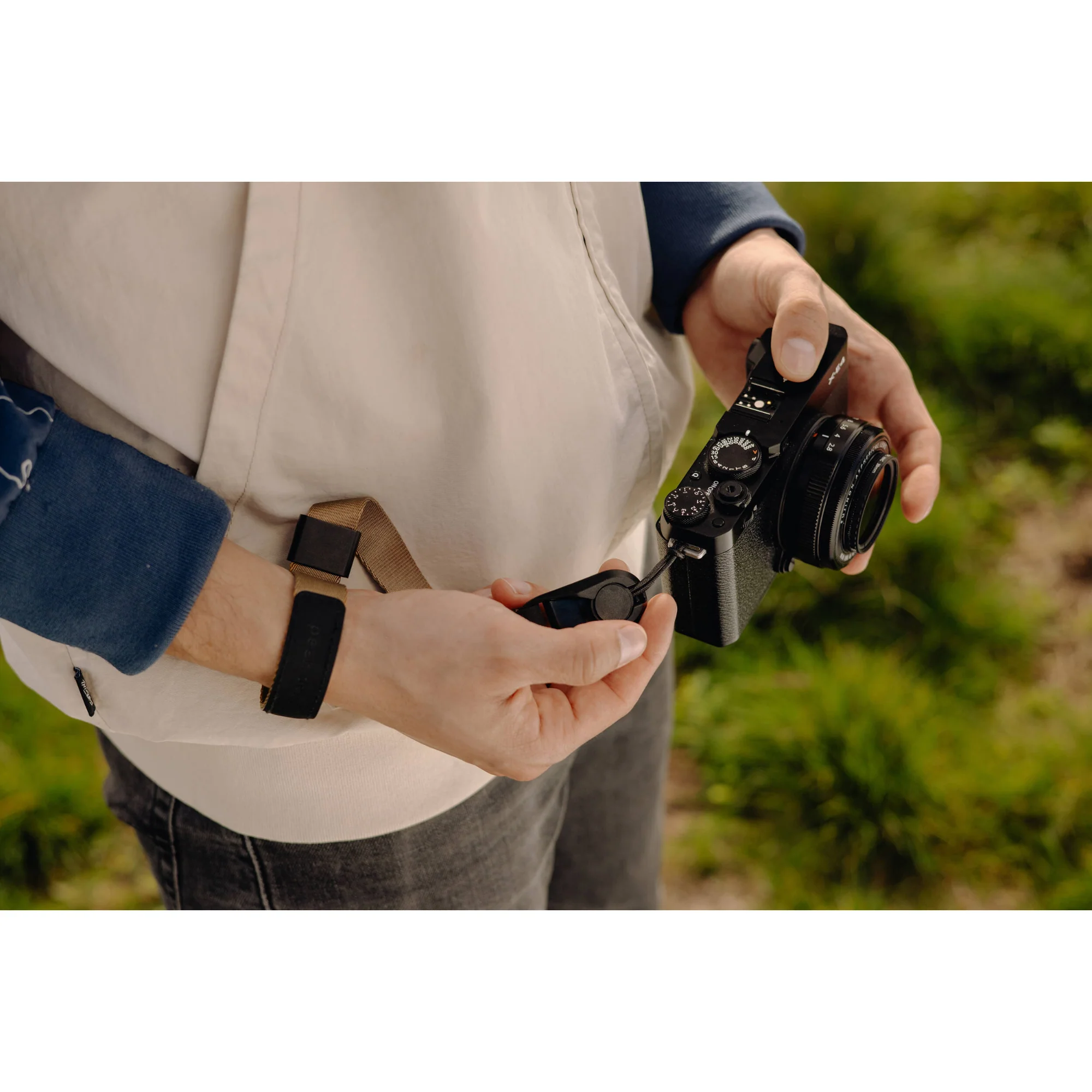 Peak Design Cuff Camera Wrist Strap (Coyote) - Image 3