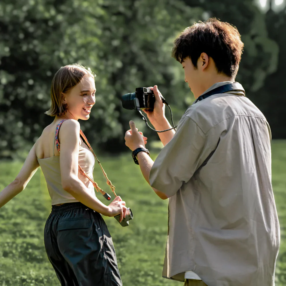 PGYTECH Camera Shoulder Strap Air (Modern Art) - Image 4