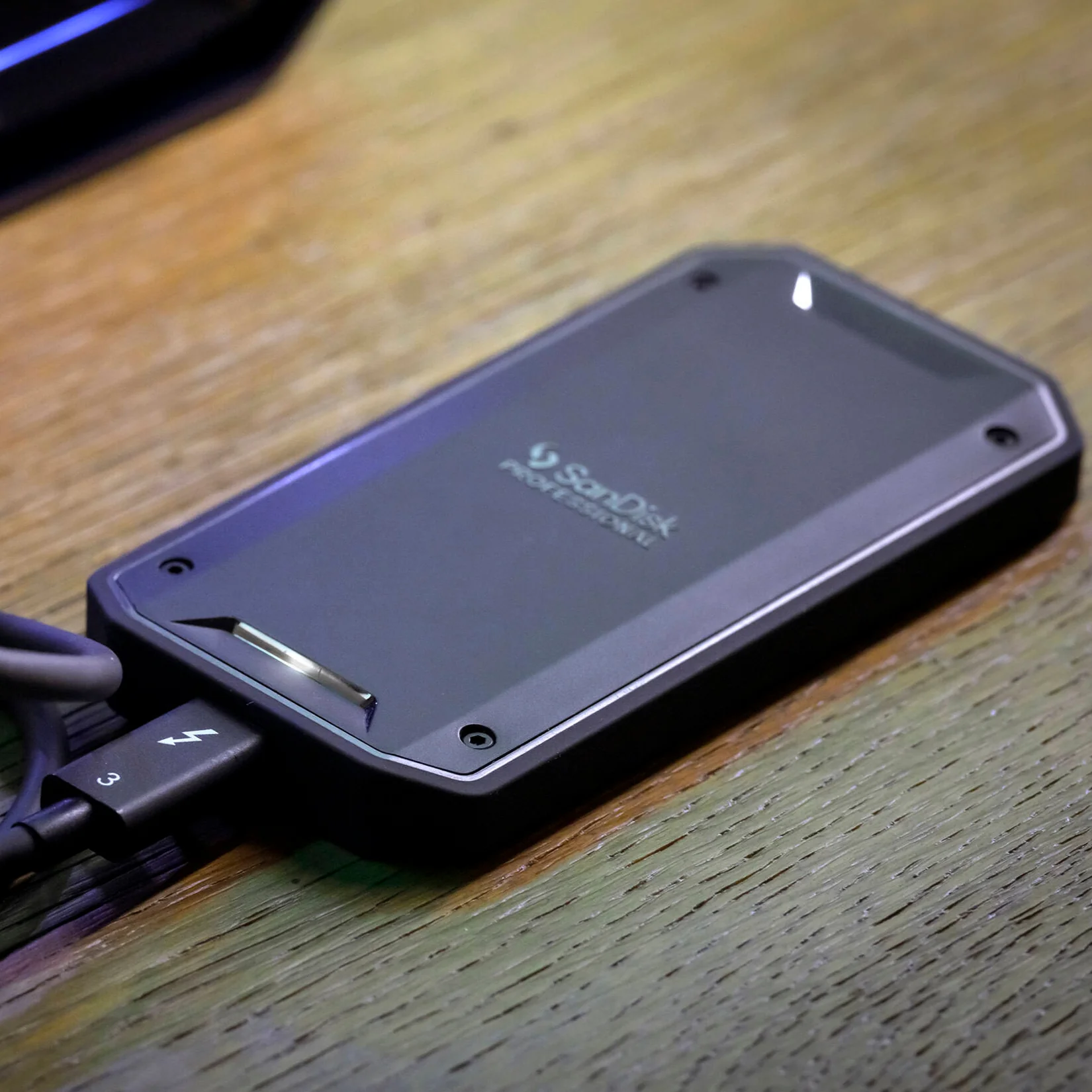 SanDisk Professional PRO-G40 SSD (4TB) - Image 6