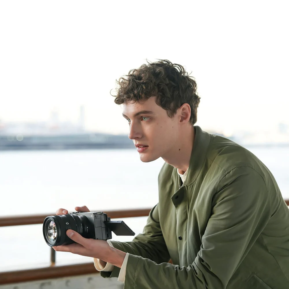 Sony FE 20-70mm f/4 G Lens - Image 5