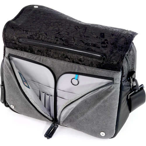 Toxic Wraith Messenger Bag (Medium, Onyx) - Image 6